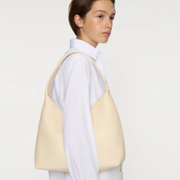 $695 retail MANSUR GAVRIEL Candy Hobo NWT in Jasmine (off white) shoulder bag - Picture 13 of 14